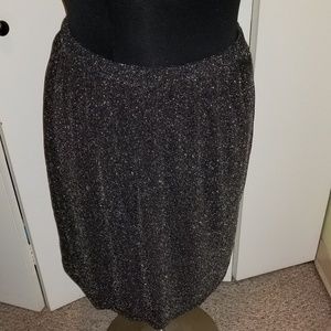NWOT Party-Ready Silver/Black Sparkley Knit Skirt